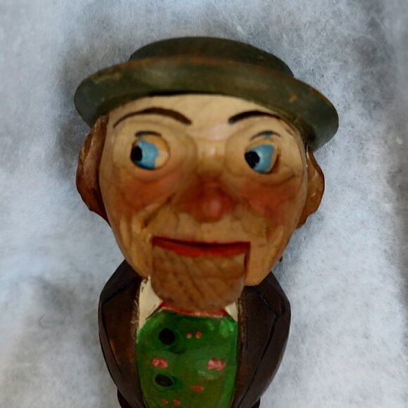 Vintage Anri wood carved mechanical bottle stopper, - Picture 2 of 6